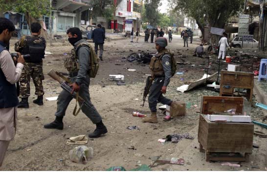 ماه گذشته بيش از ٣٠٠٠ تن  در افغانستان کشته و زخمى شده اند